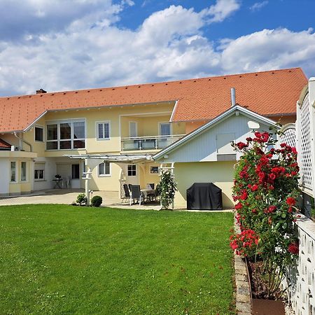 Appartement Schober Kukmirn Екстериор снимка