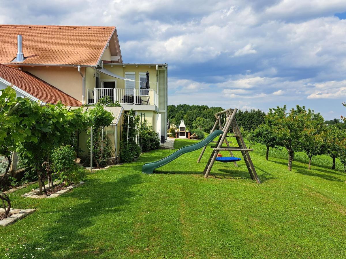 Appartement Schober Kukmirn Екстериор снимка